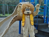 Leo the Lion Visits Lions Park 4-14
